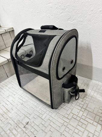 Dog cat travel airport backpack