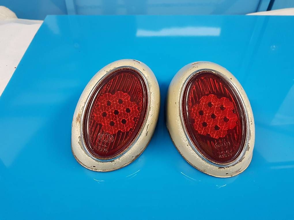 Toutes les pièces auto: Feux Cox VW Käfer 1960 – D'occasion à Fully par Luvi 2