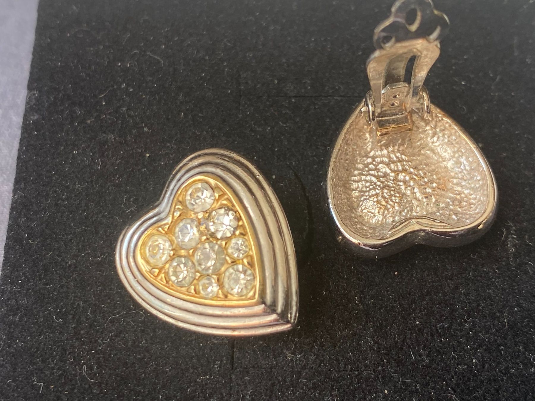 Orecchini pendenti & Orecchini a lobo: Herzen-Ohrclips, Modeschmuck. Glitzersteine – Nuovo (secondo la descrizione) da Gümligen venduto da Primeselection 2