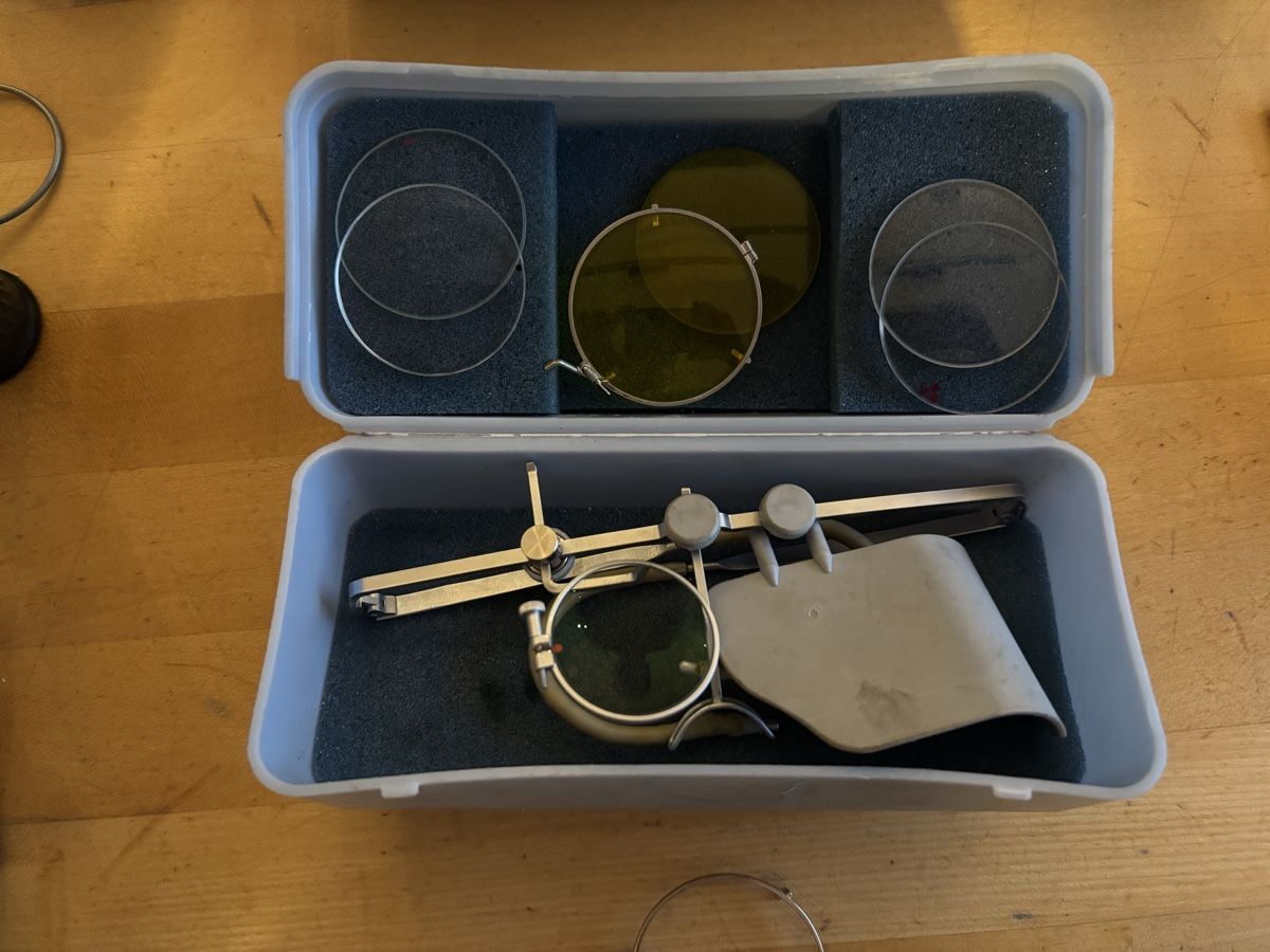 Brillen & Gläser: Schiessbrille Set mit Zubehör – Gebraucht aus Fribourg von TschakMadems