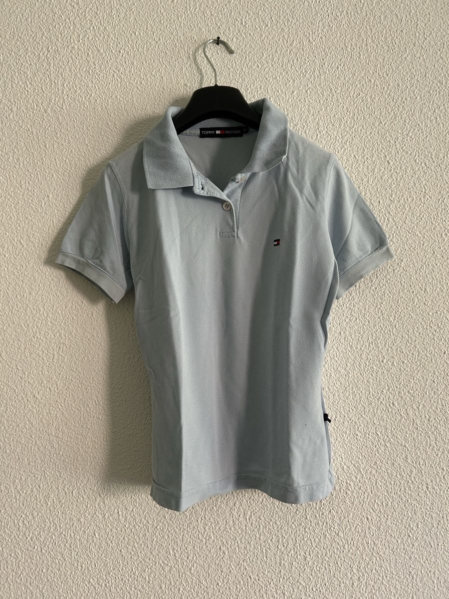 Tommy Hilfiger Magliette Polo: Polo Tommy Hilfiger bleu clair, taille M – Usato da Morges venduto da cat_6cm9