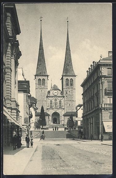 Cartoline postali: AK Luzern, Blick auf die Hofkirche – Usato da Berlin venduto da bartko-reher