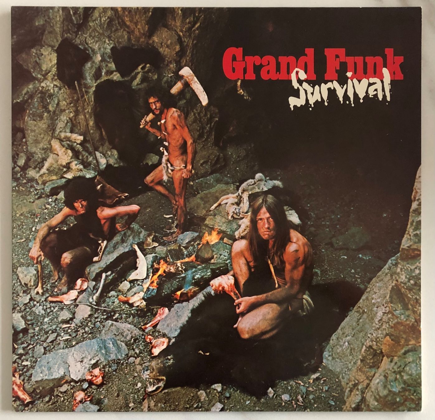 Dischi in vinile: GRAND FUNK - SURVIVAL – Usato da Poliez-Pittet venduto da Newtown-Records