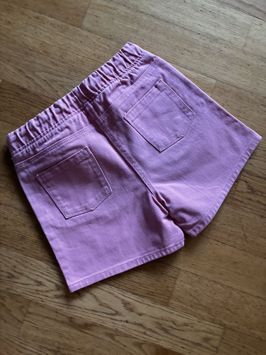 Pantaloni: Schöne Shorts Gr. 140, Kids – Usato da richterswil venduto da lunamarie001 1