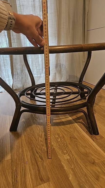Tische: Vintage Couchtisch – Gebraucht aus Lausen von Miinalina 2