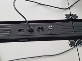 USM Kabelkanal mit integrierter USM Steckerleiste 3 Stecker