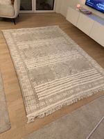 Schöner Berber Teppich, neutraler Stil, super Zustand!