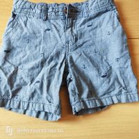 Short pour enfant de 4 ans ( envoi groupé).