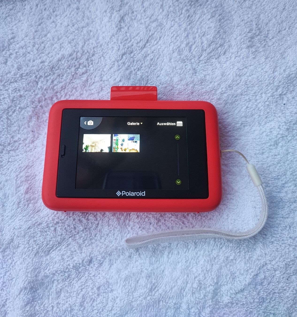 Polaroid Appareil photo: rote Polaroid Snap Touch Sofortbild-Digitalkamera. – D'occasion à Zollikofen par zar_j67f 3