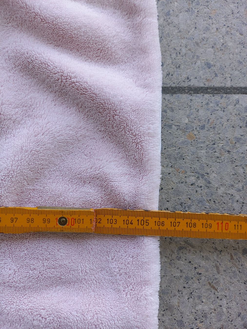 Decken: weiche Kuscheldecke beige / rosa ca. 69x106 cm – Gebraucht aus Unterengstringen von saraman 3