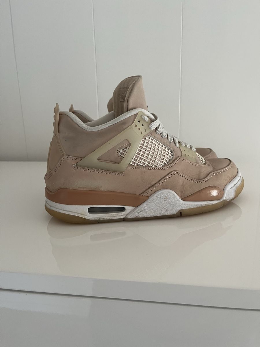 Jordan Scarpe da donna: Air Jordan 4 Retro Shimmer – Usato da Ennetbürgen venduto da ser_q5qn 4