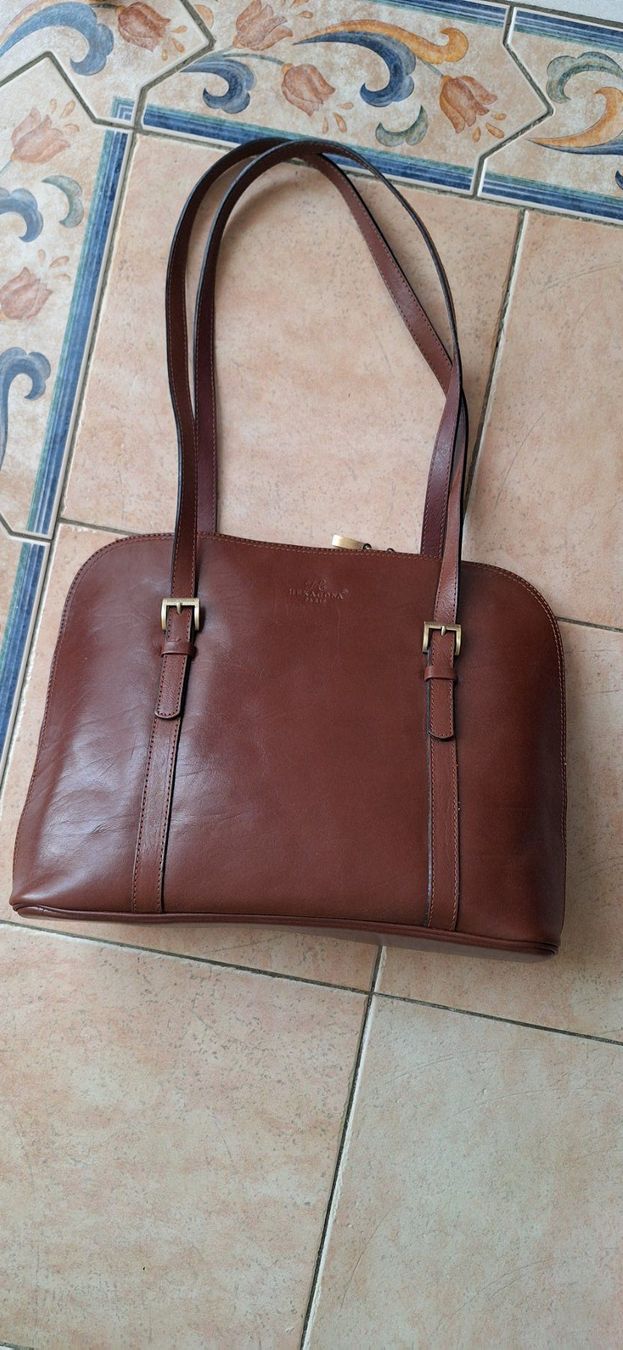 Borse da donna: Sac - porte documents Hexagona en cuir – Usato da St-Triphon venduto da Jldr0 1