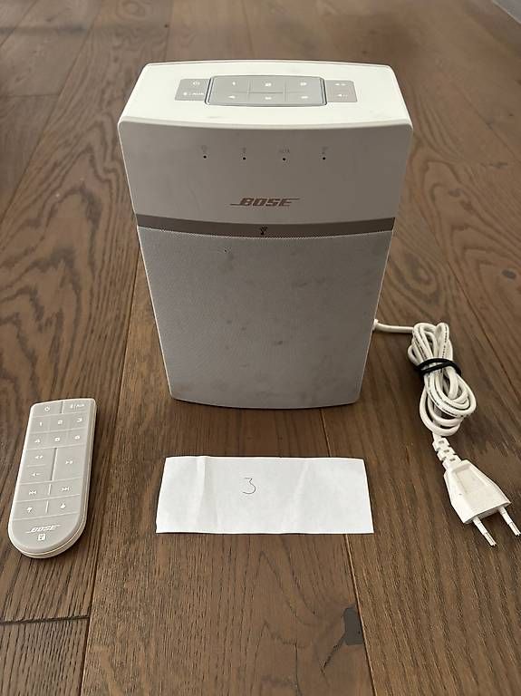 Bose Lecteur multimedia & Streamer: Bose Soundtouch 10 weiss – D'occasion à Zürich par albundy69