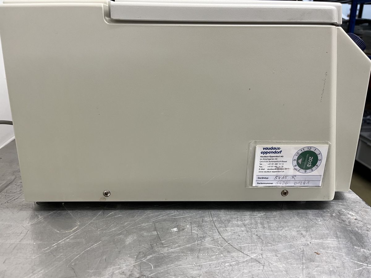 Eppendorf Tutte le macchine: Eppendorf Centrifuge 5415 R – Usato da Spreitenbach venduto da bra_rh7n 3