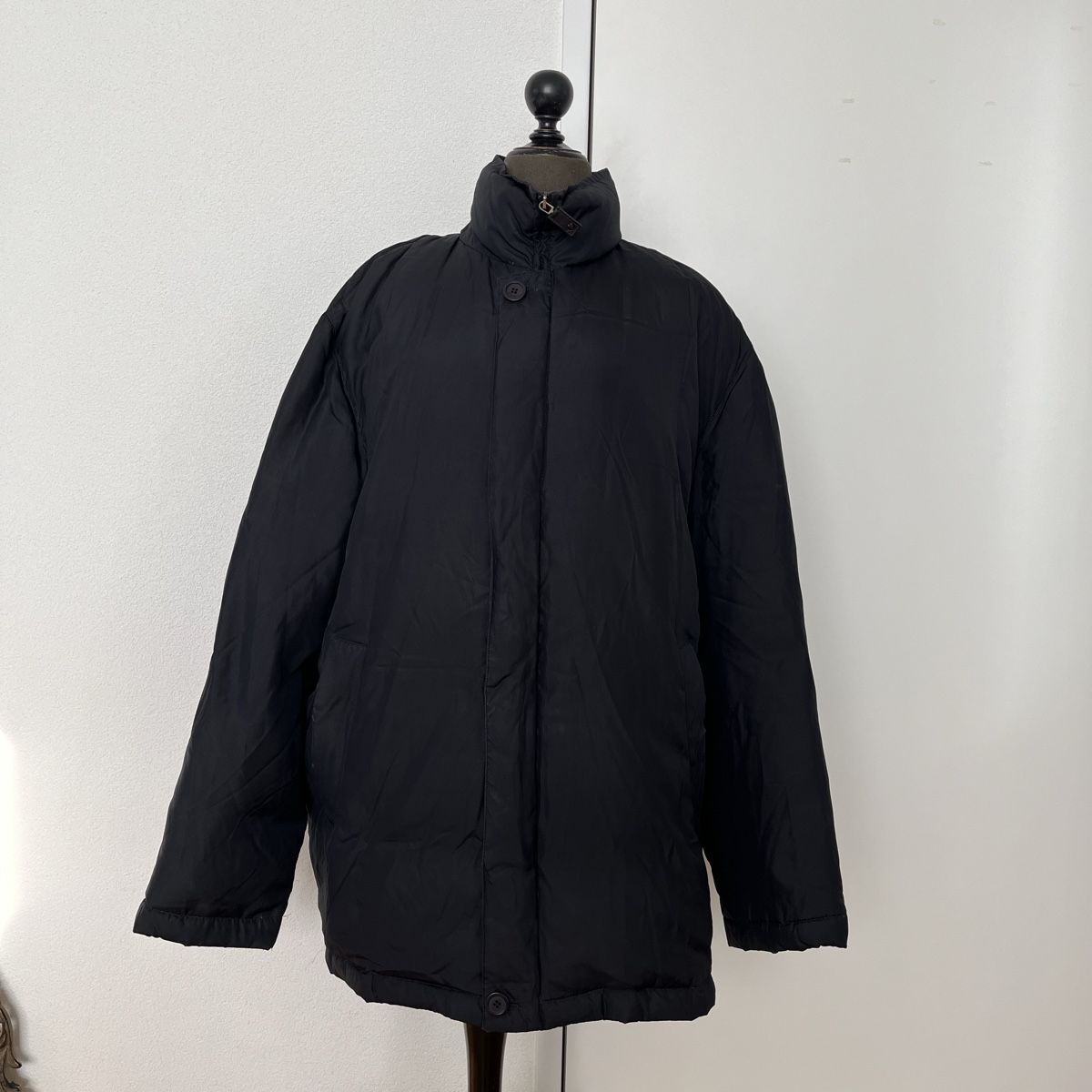 Versace Giacche: Gianni Versace silk puffer – Usato da Zug venduto da saskia-chiara