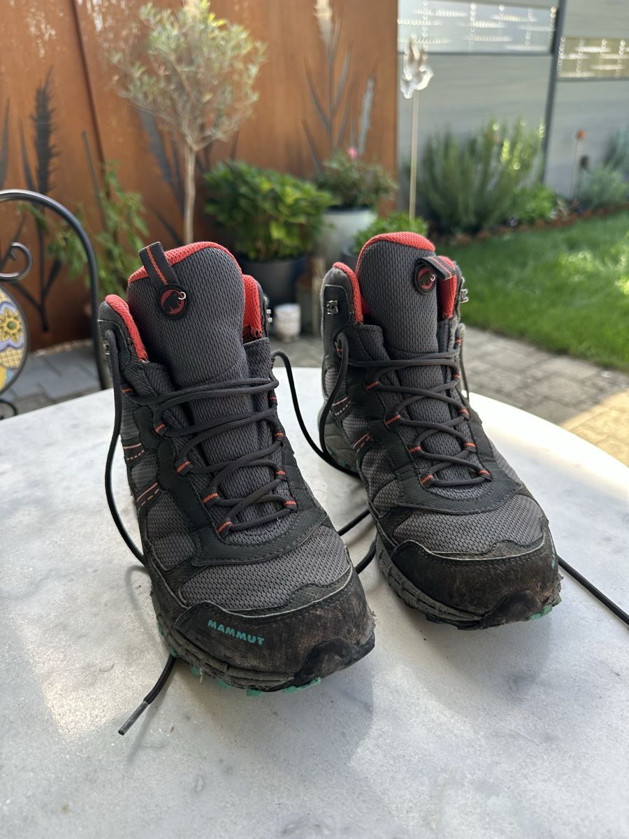 Mammut Scarpe da donna: Mammut Wanderschuhe Gr. 39 1/3 – Usato da Arch venduto da eveline_haering 1
