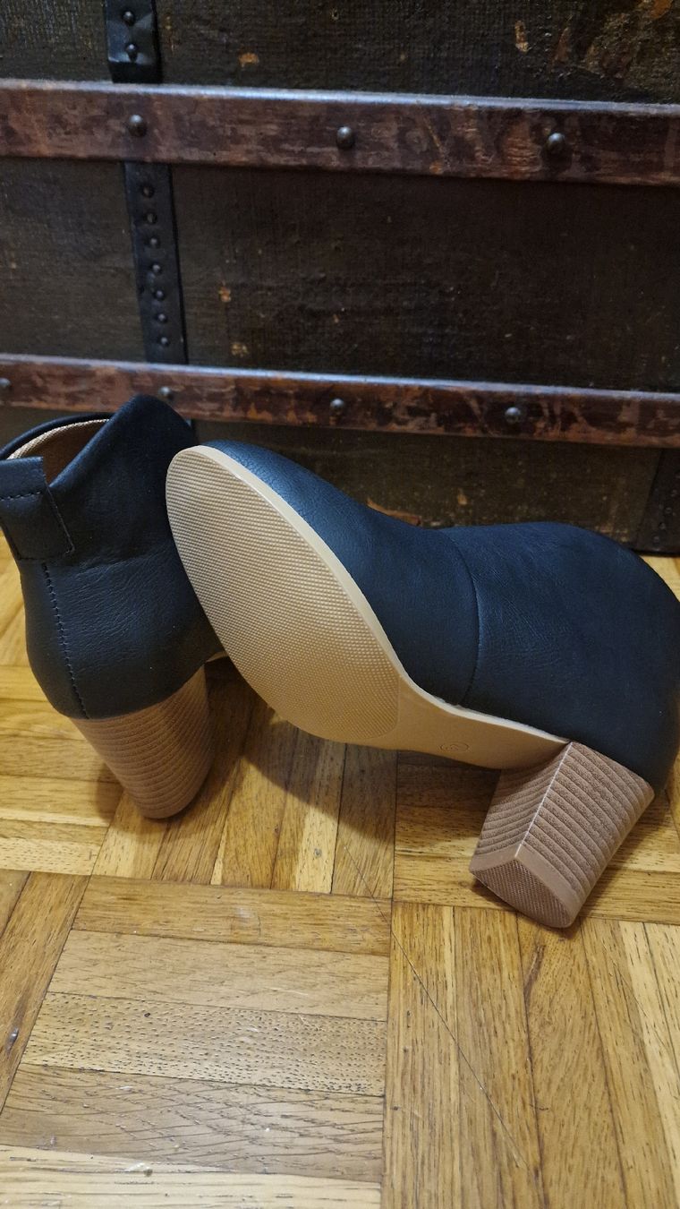 Scarpe da donna: Damenschuhe gr 37 – Nuovo (secondo la descrizione) da Binningen venduto da nescafe29 3