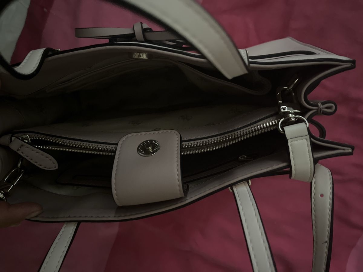 Guess Borse da donna: Guess Handtasche Weiss/rosa – Nuovo (secondo la descrizione) da Thun venduto da pri_655z 1
