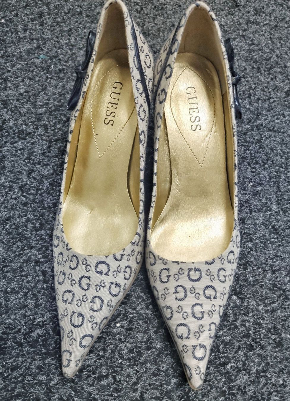 Guess Scarpe da donna: Guess pumps Grösse 35 – Usato da Wallisellen venduto da Taurusit 1