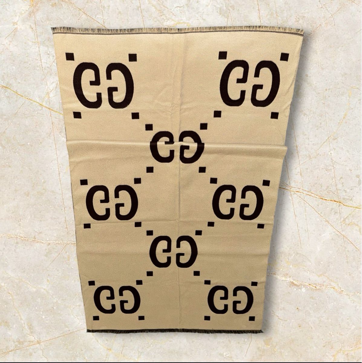 Gucci Foulard & Sciarpe: Écharpe – Nuovo e nell'imballaggio originale da Châtel-St-Denis venduto da Montclair_Swiss 4