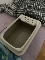Katzentoilette beige mit Sieb rand offen neuwertig