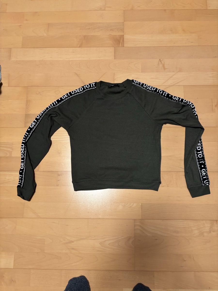 Maglioni & Felpe: Pullover grün L – Usato da Kesswil venduto da Branca-01