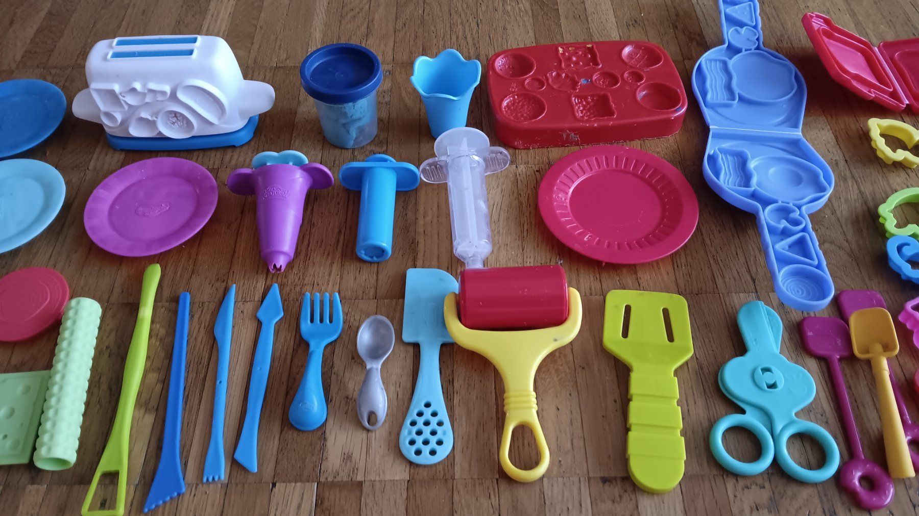Play-Doh Giocattoli: Play-Doh Zubehör-Set, divers – Usato da Dietikon venduto da Rabia 2
