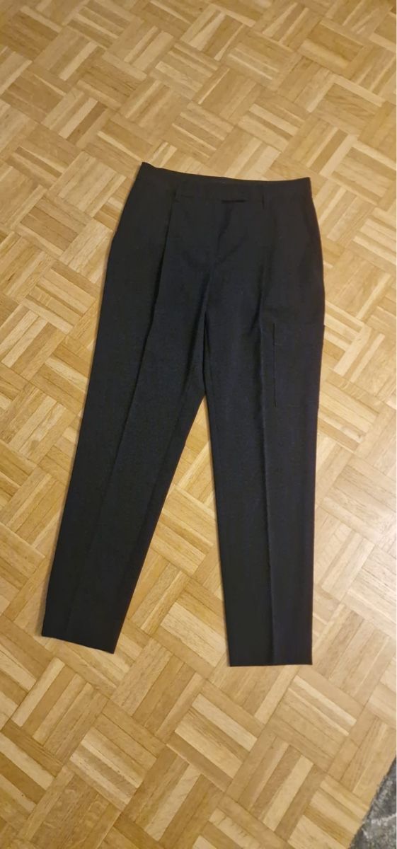 Marc Cain Hosen: Marccain,Hose, Grösse 36, Schurwolle Neu – Gebraucht aus St. Gallen von mania03 3