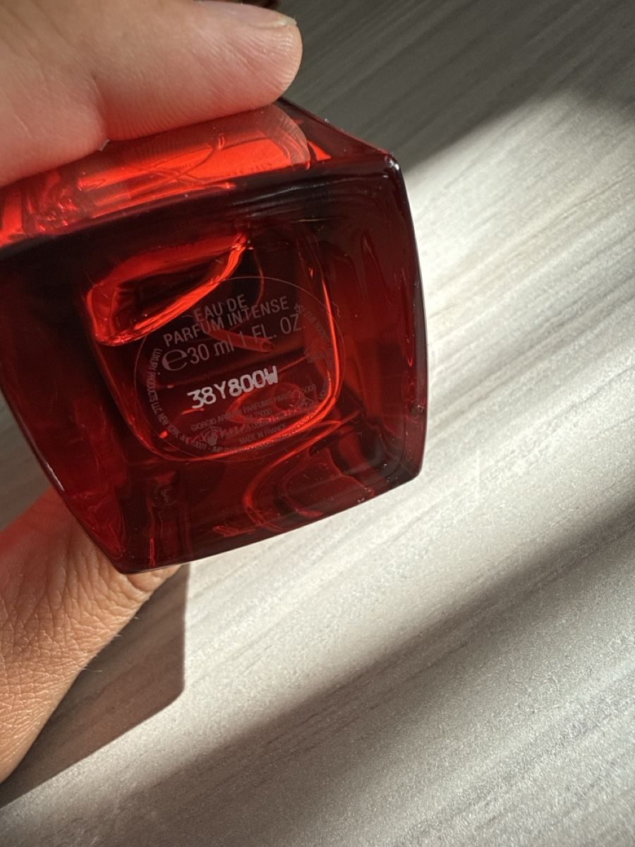 Armani Parfums & Eau de Toilette: Profumo Giorgio Armani Eau de Parfum Intense 30ml – Neuf (Voir description) à Amriswil par Ttsa 1