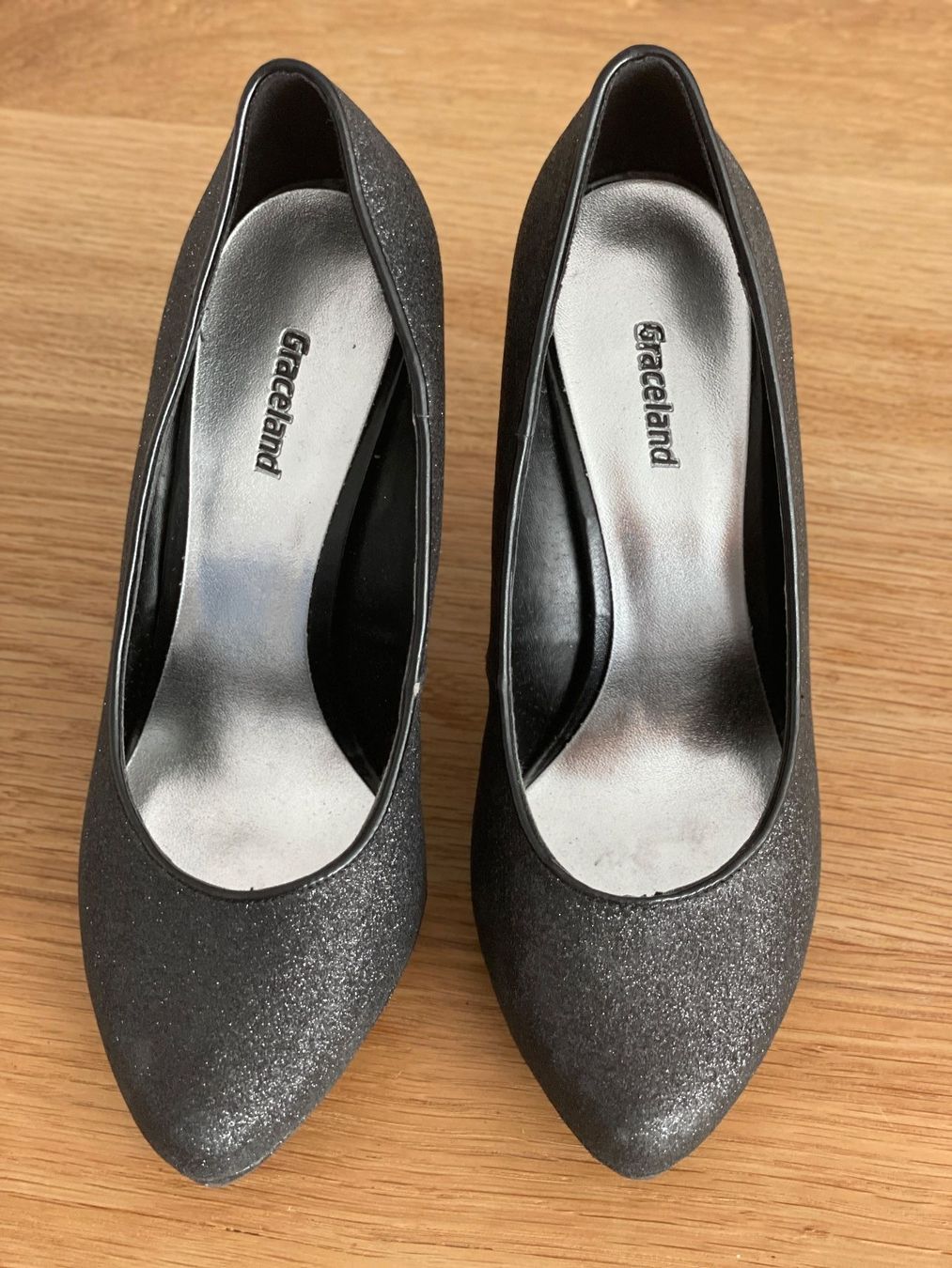 Scarpe da donna: High Heel Pumps Gr. 37 – Nuovo (secondo la descrizione) da Mühlethurnen venduto da Fudoshin1 5