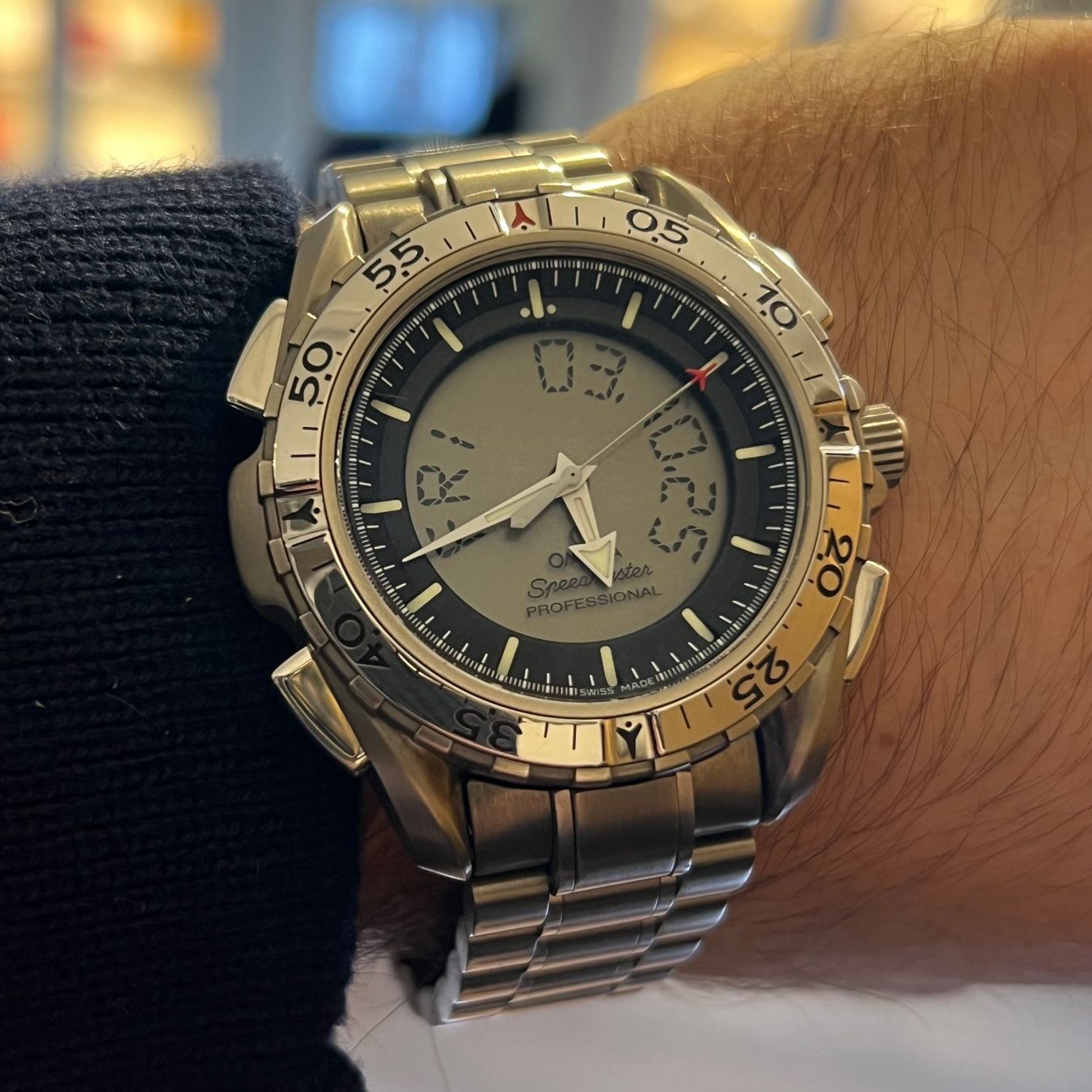 Omega Uhren: Omega Speedmaster Titanium on Titanium Full Set 3290.50 – Gebraucht aus Carouge GE von Watchaser 3