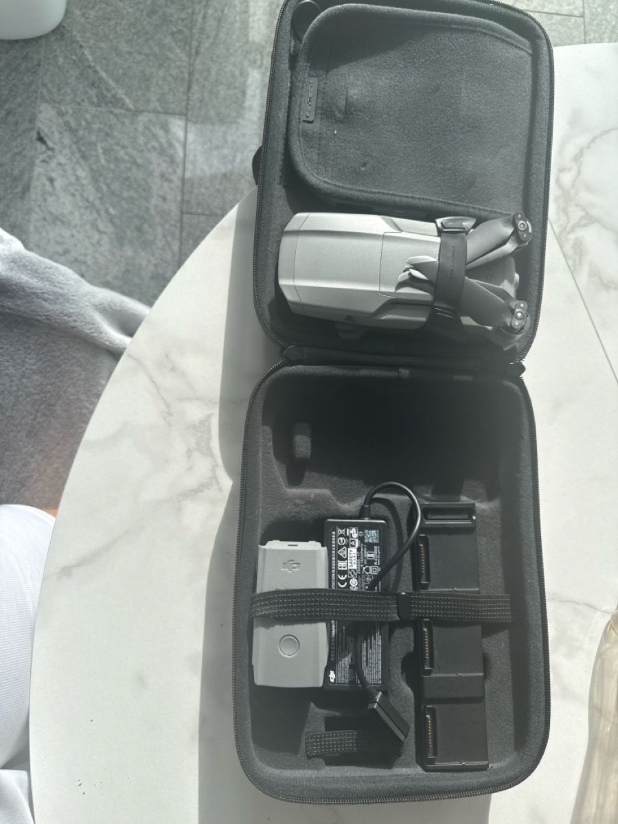 DJI Camcorder: Dji Mavic Air 2 fly more combo – Neu (gemäss Beschreibung) aus Würenlingen von Viktor18