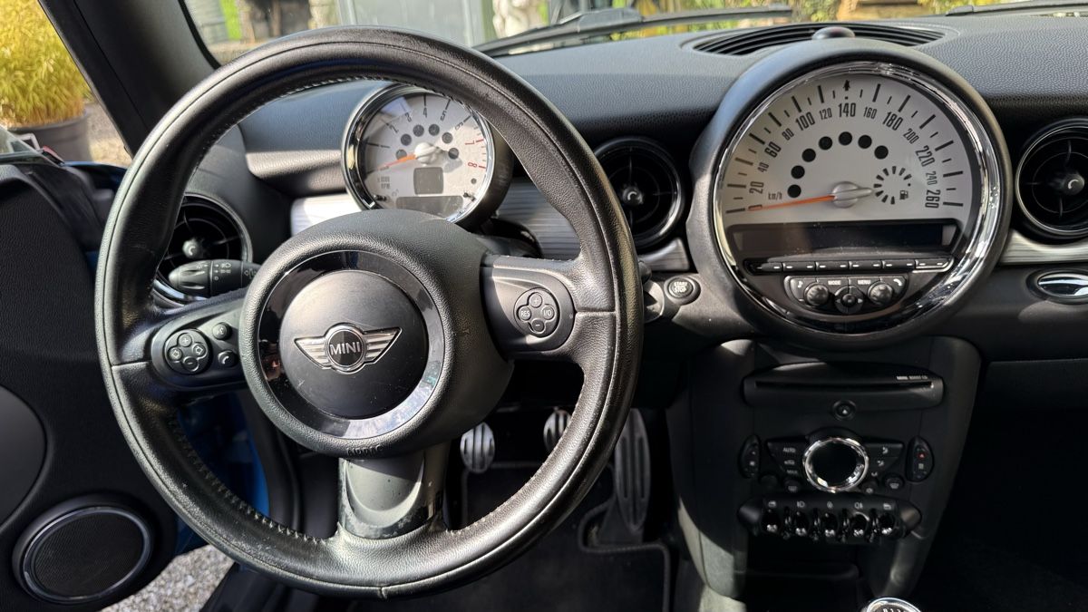 Mini Autos: Mini Cooper S MFK 2025 – Gebraucht aus Dübendorf von LK08 8