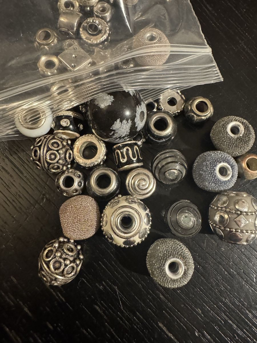 Kit bricolage: Schmuckperlen-Set  – Usato da Buchs AG venduto da ChrizZa 4