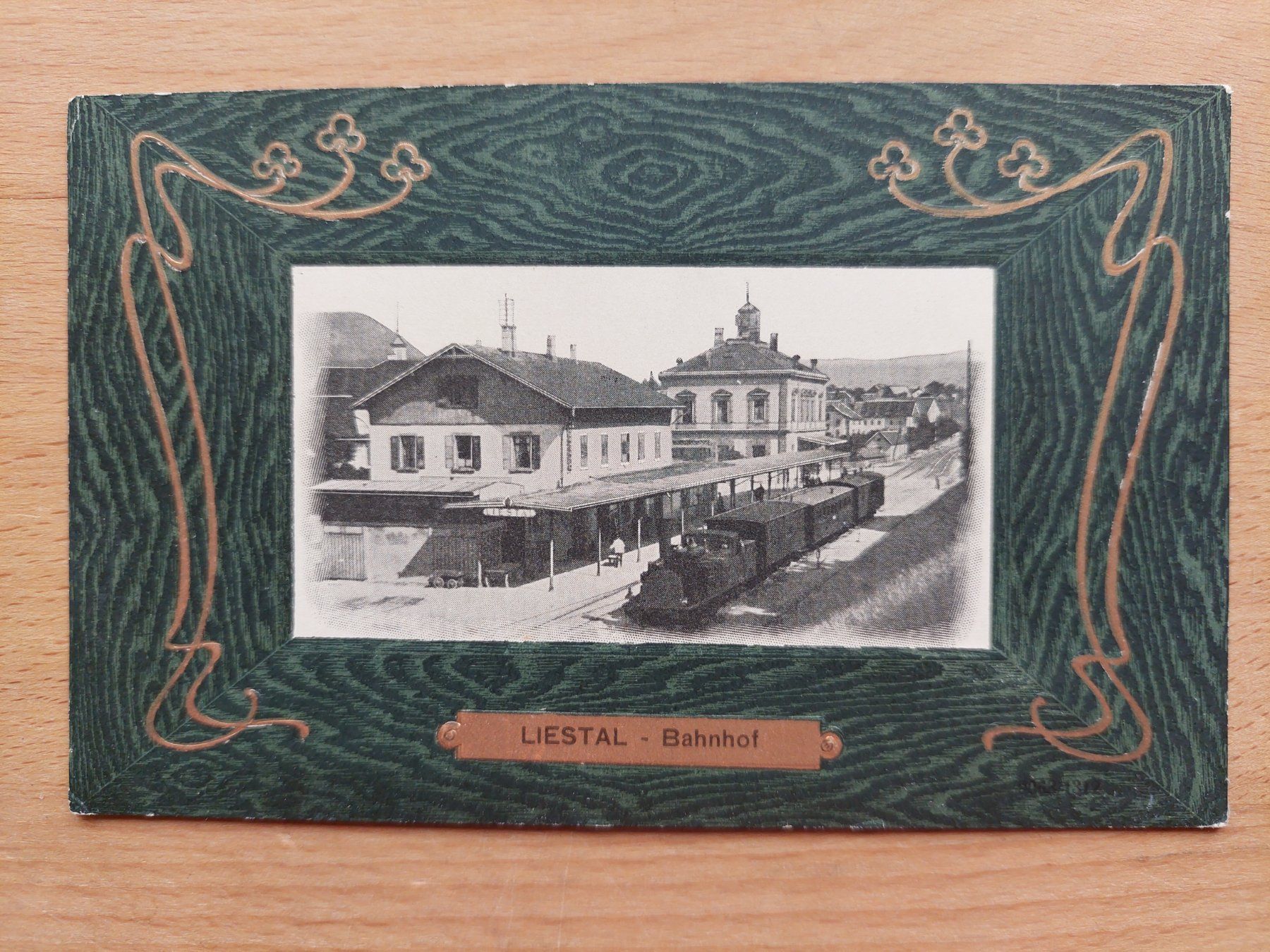 Cartes postales: AK Liestal Bahnhof mit Bahn – D'occasion à Obfelden par Foto_Bild_Kunst_Buch
