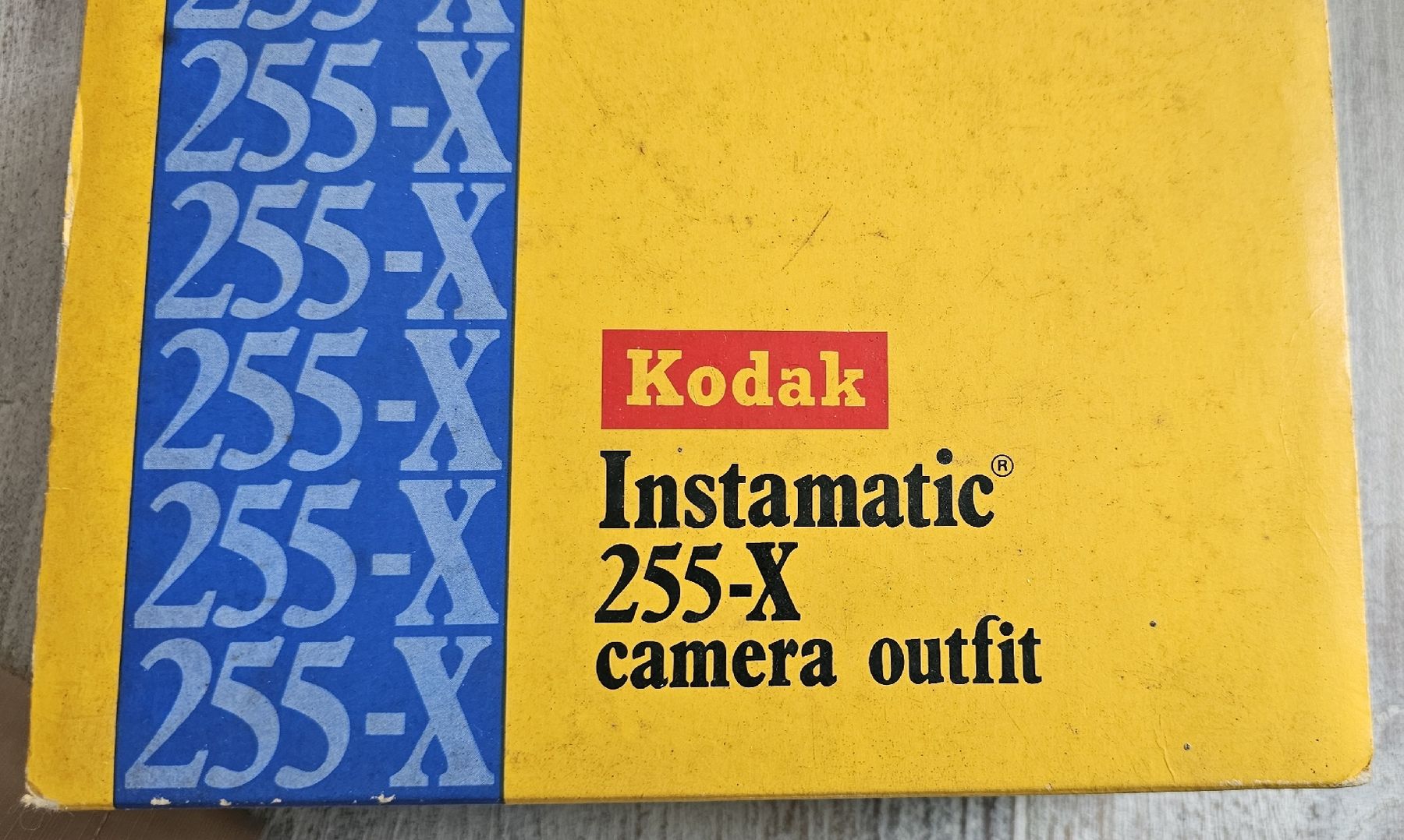 Kodak Fotocamera: Appareil photo Instamatic 1975 +flash – Usato da Yverdon-les-Bains venduto da van_dq65 2