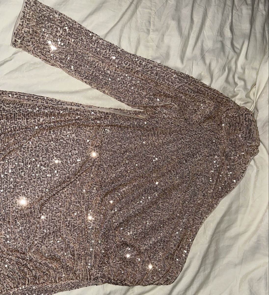 H&M Vestiti: Glitzerndes Partykleid mit einem Ärmel, Grösse XL – Nuovo (secondo la descrizione) da Köniz venduto da lar_m9xk 1