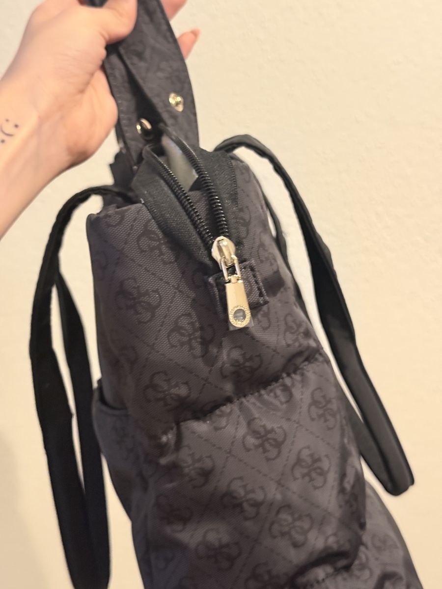 Guess Borse da donna: Borsa shopper Guess imbottita – Nuovo (secondo la descrizione) da Buchs AG venduto da mas_vd2v 3