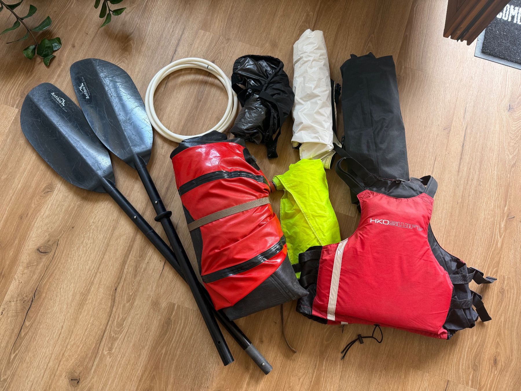 Barche: Alpacka Packraft Gnarwhal L -Wildwasserausrüstung/Packsystem – Usato da Andermatt venduto da mir_7s9v 5