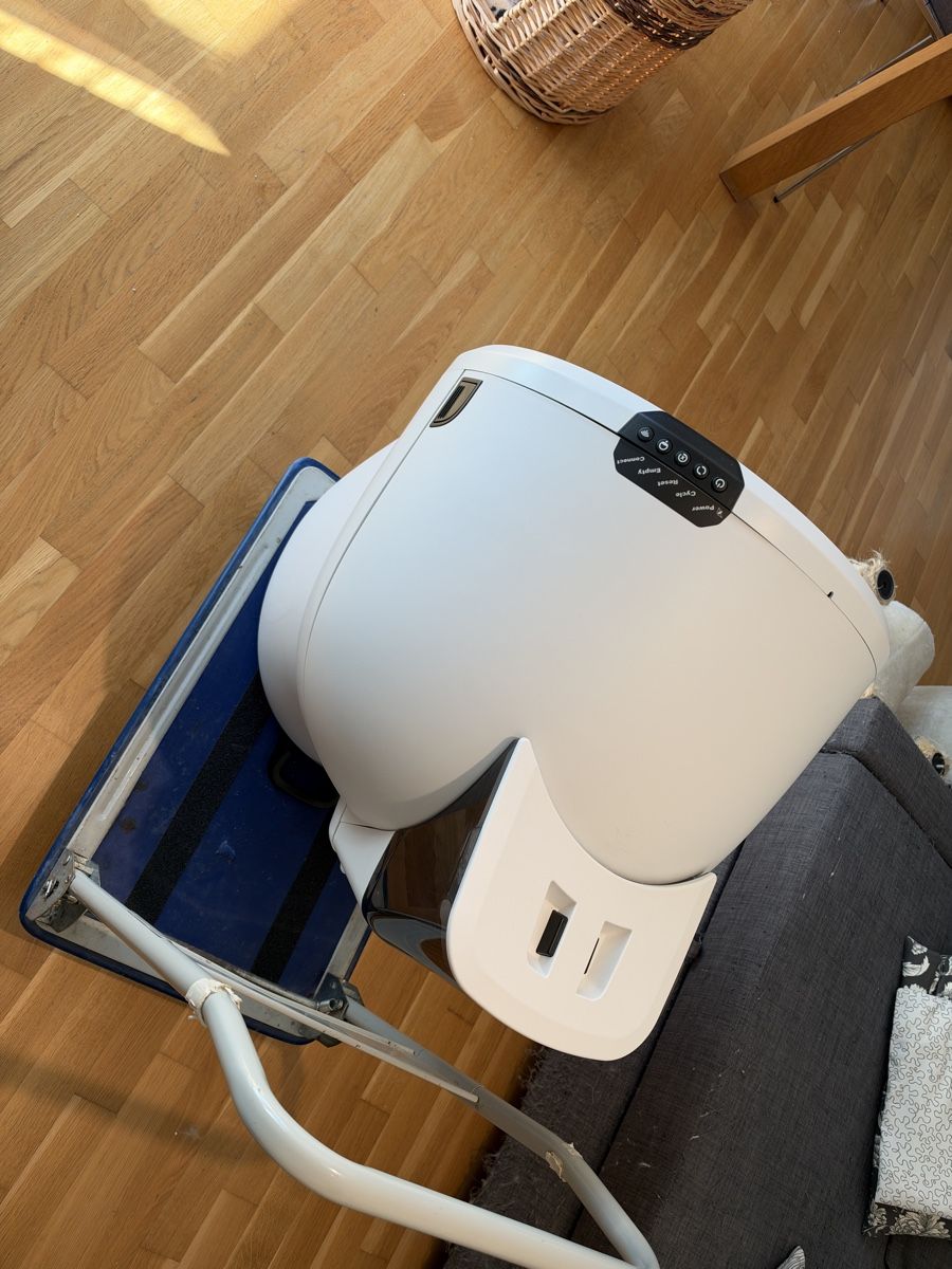 Litter-robot 4 (Gebraucht) in Vevey für CHF 550 – nur Abholung auf ...