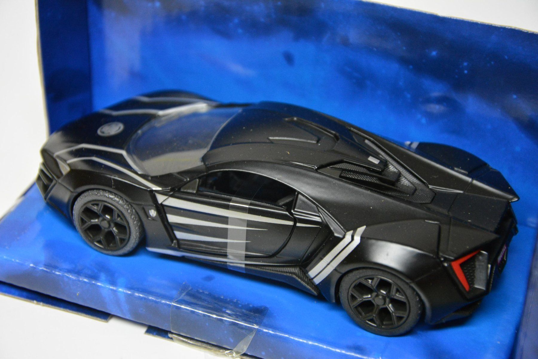 Modellini d'auto: Lykan Hypersport , Marvel Avengers  1:32 – Nuovo e nell'imballaggio originale da Goldach venduto da Feivel9 4