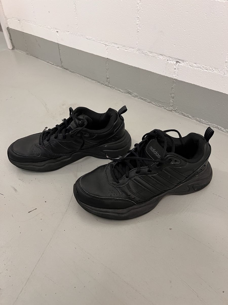 Adidas Scarpe da uomo: Adidas Sneaker Grösse 42 2/3 – Nuovo (secondo la descrizione) da Winterthur venduto da ChicMarkt 2