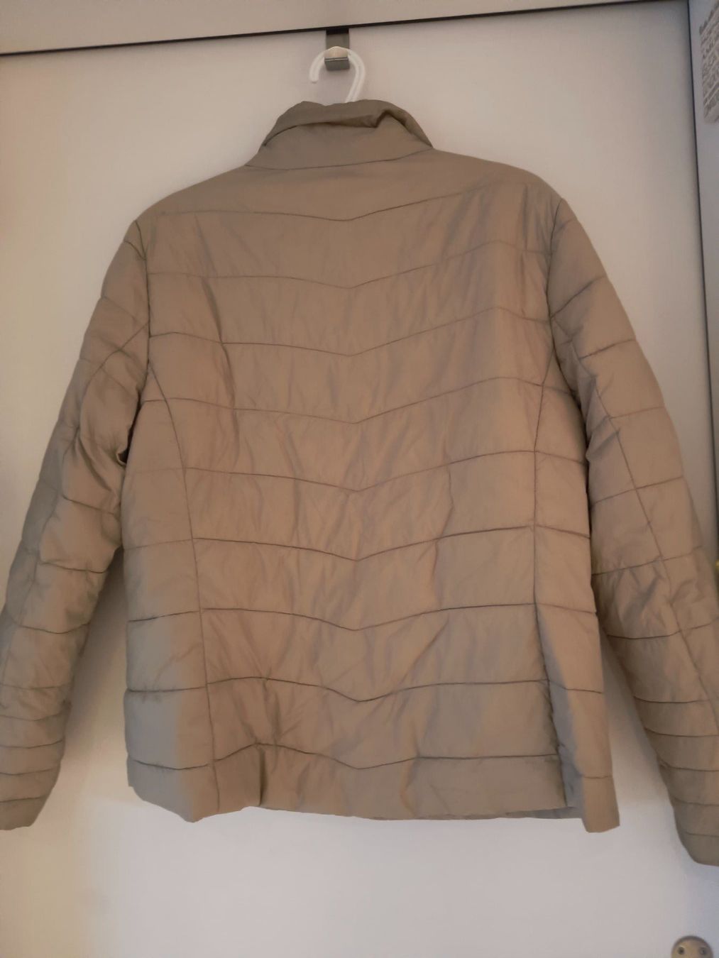Giacche: Steppjacke Damen beige Gr. 44 – Usato da Schöfflisdorf venduto da kin_2dp9 3