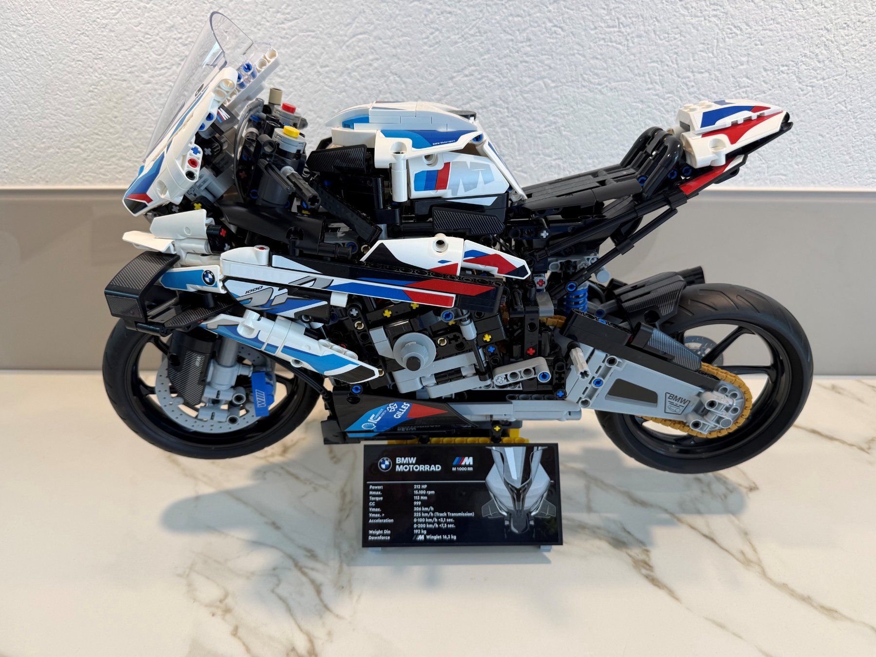 Lego Kit di costruzioni: LEGO BMW M 1000 RR – Usato da Meisterschwanden venduto da Bigi1 3