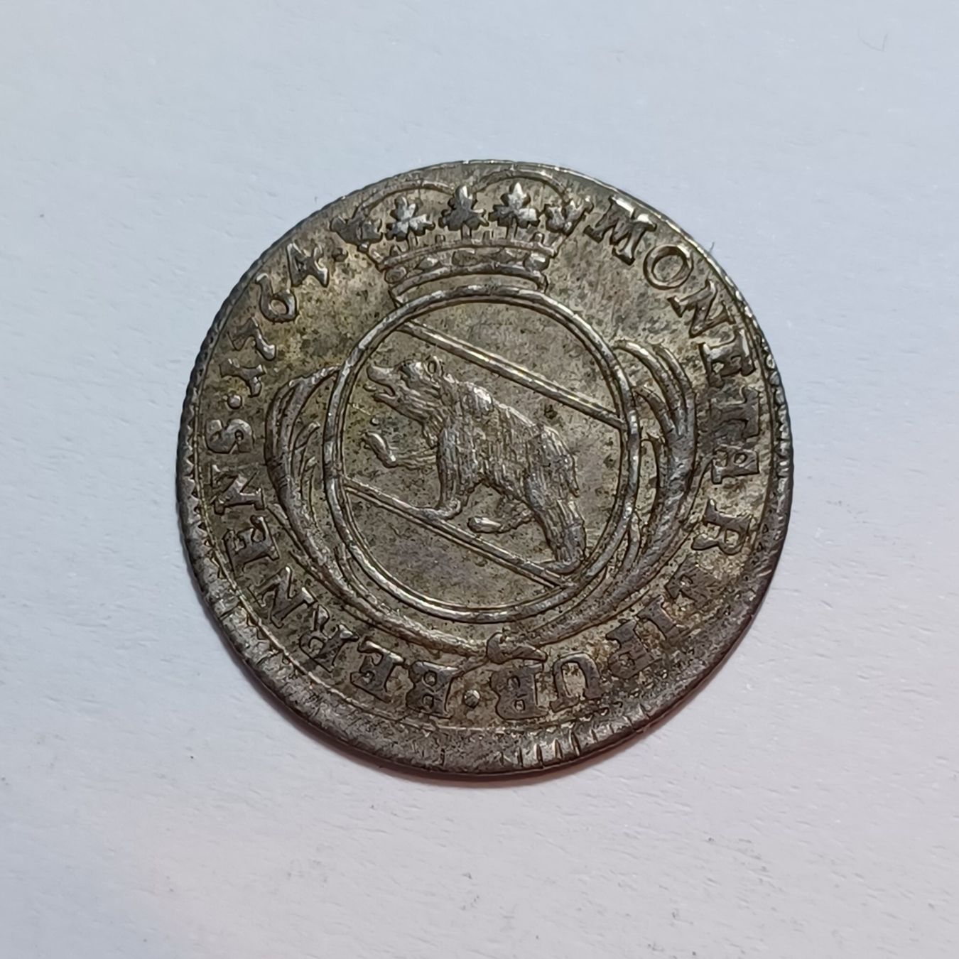 Tutti le monete: 10 Kreuzer 1764 Bern – Usato da Pfäffikon ZH venduto da Schweizer_Muenzen