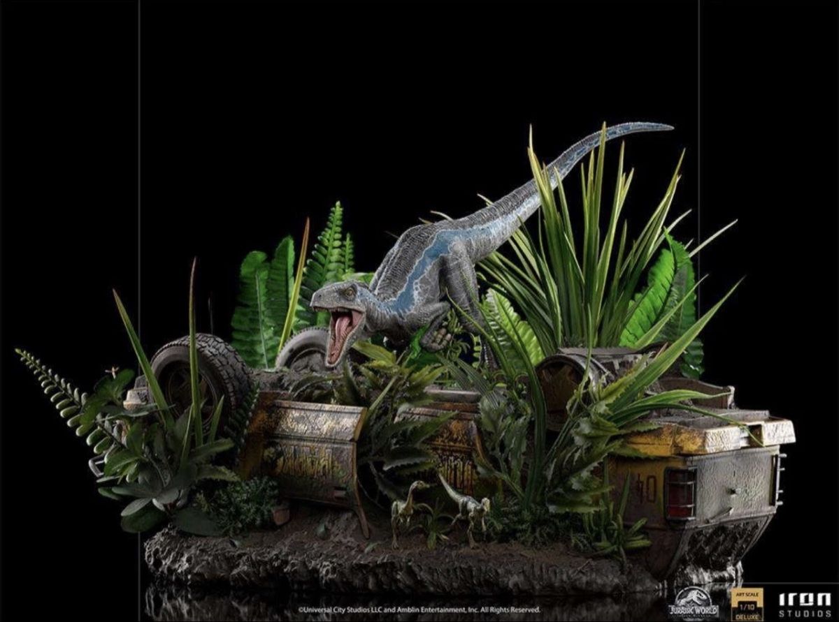 Statuette: Jurassic World: Blue, Iron Studios Deluxe, 1/10 Scale – Usato da Herznach venduto da SusanneB0102 3