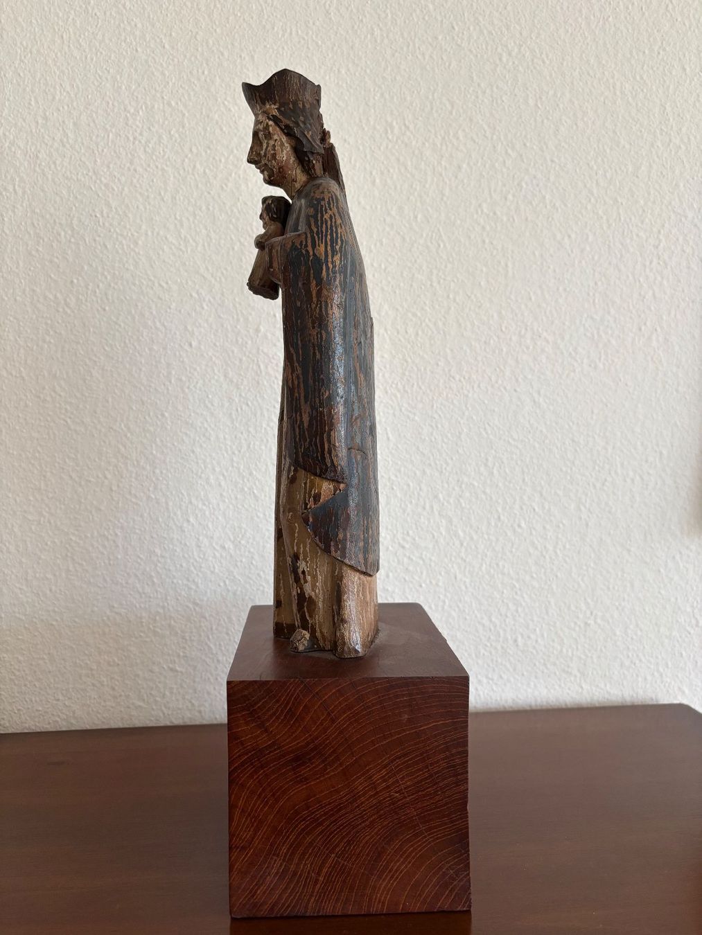 Sculture & Statue: Antike Marienfigur mit Kind, geschnitzt – Usato da Oberwil BL venduto da severina010 1