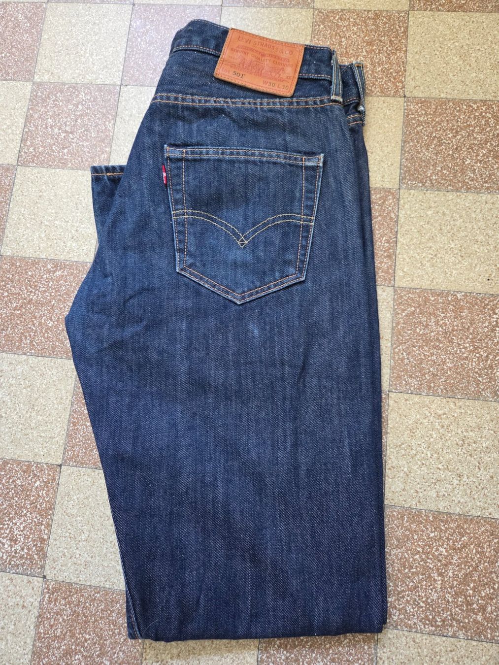 Levi's Jeans: Levis 501 30/30 – Usato da Fribourg venduto da lizzy55 2