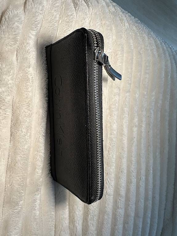 Portefeuilles: Calvin Klein Portmonnai – D'occasion à Kehrsatz par ale_zpc6 1