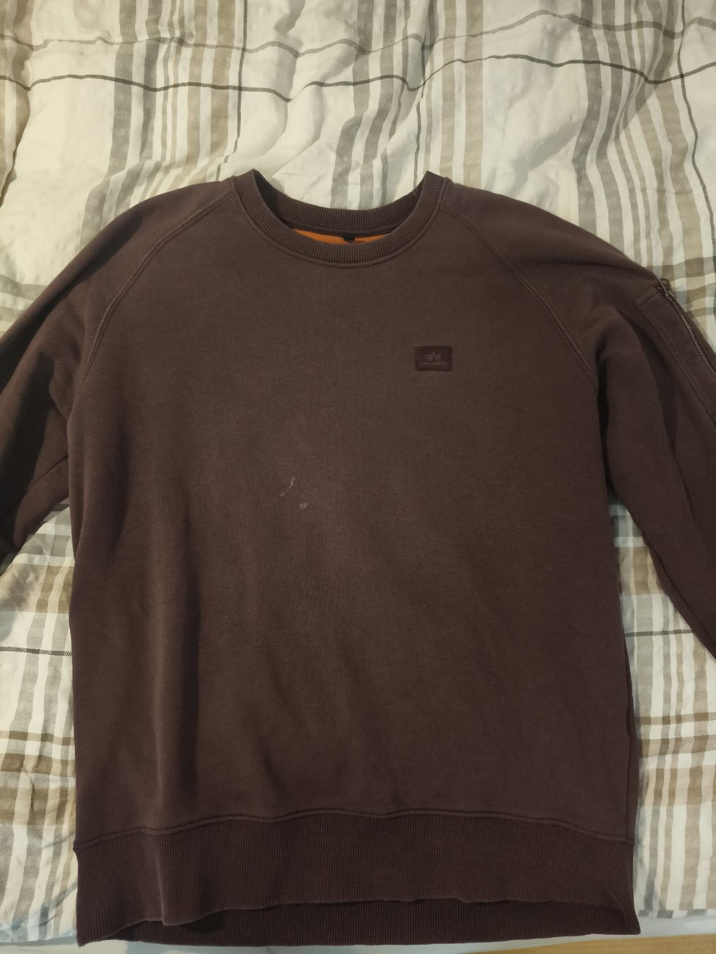 Alpha Industries Pullover & Sweatshirts: Alpha Industries, pull bordeaux, taille M,  – Gebraucht aus Romanel-sur-Lausanne von holachica 2